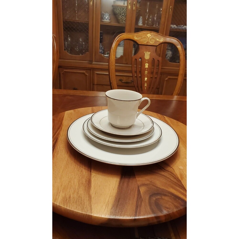 5 Piece Place Setting Simplicity by FINE CHINA OF JAPAN